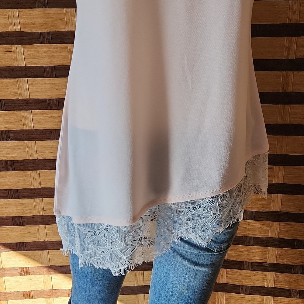 Like new! Belldini blush ping diamond assymetrical tank - Picture 4 of 7